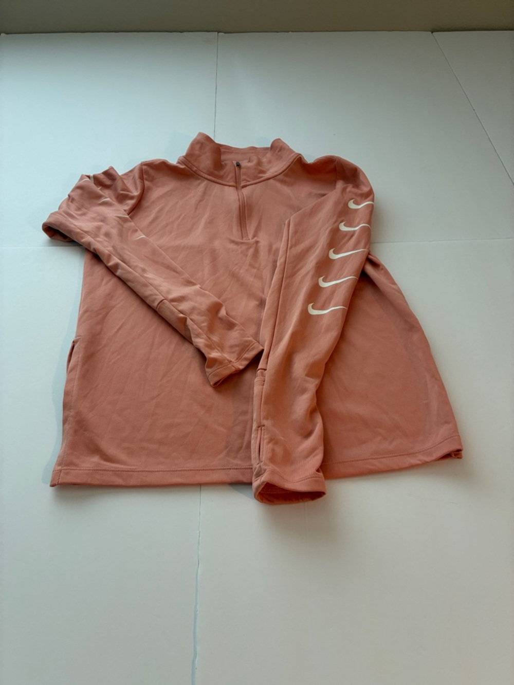 Nike Swoosh Half Zip Running Top Long Sleeves Size S